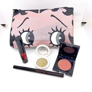 Betty Boop™️ x Ipsy™️ collection. Limited edition.